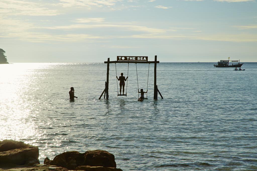 To The Sea The Resort Koh Kood Ko Kut Bagian luar foto
